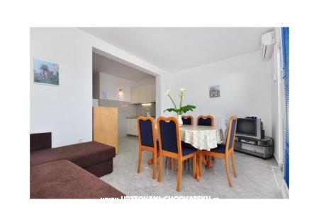 Apartments Tade photo 5