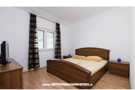 Apartments TOMIĆ photo 4