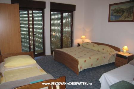 Apartments Pia photo 2