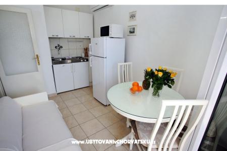 Apartments Villa Dalmas  photo 5