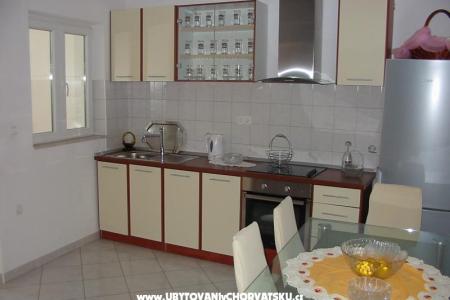 Apartment Branko photo 3