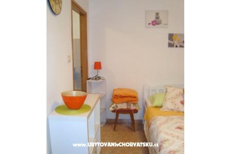 Studio apartman Dinka photo 5