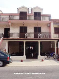 Apartments Bilic photo 2