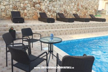 Apartments Izabela photo 3