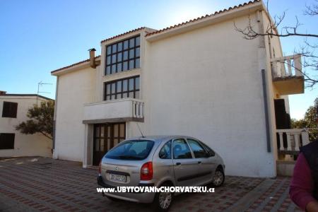 Apartments - Ante photo 2