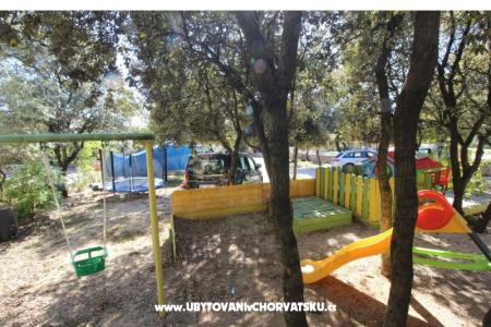 Apartments Karas Mandre photo 4