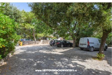 Apartments Oleandra photo 2