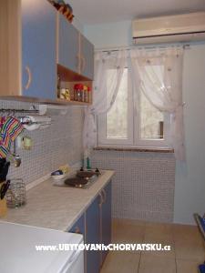 Apartments Mestrovic photo 5