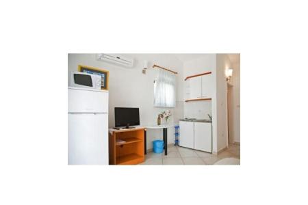 Family Holiday Resort Mandrice photo 3