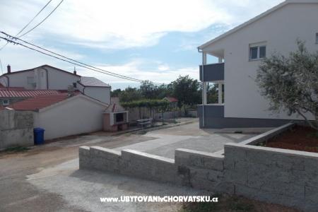 Apartments Antonija photo 4