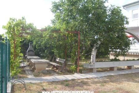 Apartments Barun photo 2