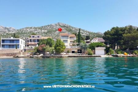 Apartments Marin Starigrad Paklenica Croatia