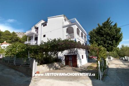 Apartments Ivana Starigrad Paklenica Croatia