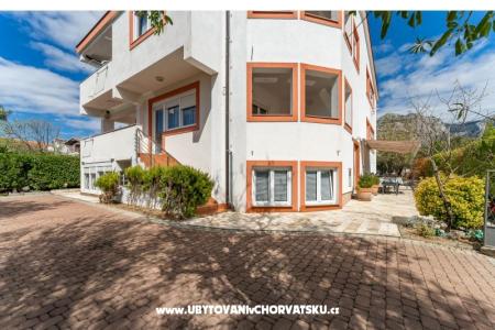 Apartments Argyruntum Starigrad Paklenica Croatia