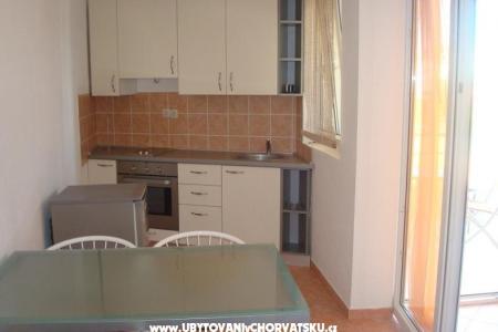 Apartment Pakoštane  photo 3