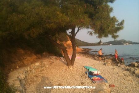 Apartments Ivan i Zeljka Pakostane photo 4