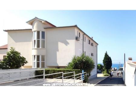 Apartments Jadranka Pakostane Croatia