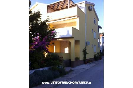 Apartments Marino Pakostane Croatia