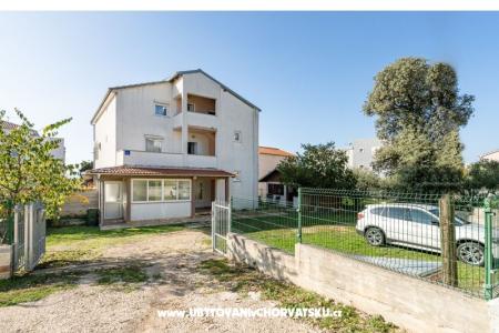Apartments Danica photo 4