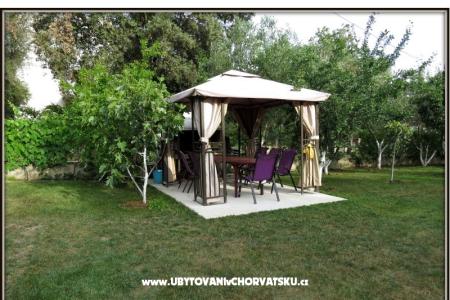 Apartments Ivišić photo 3