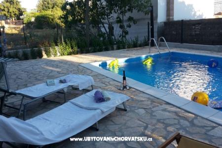 Apartments Rosan Pakostane – Pakostane Croatia