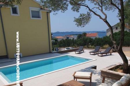 Apartments Antonio – Pakostane Croatia