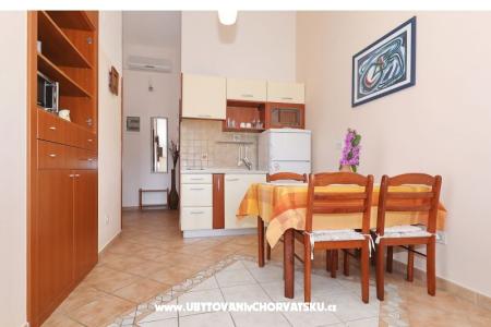 Apartments Suzana photo 4