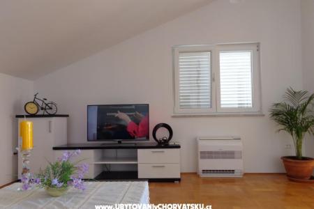 Apartments Ana photo 4