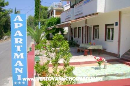 Apartments MARIJA-Petrcane photo 4