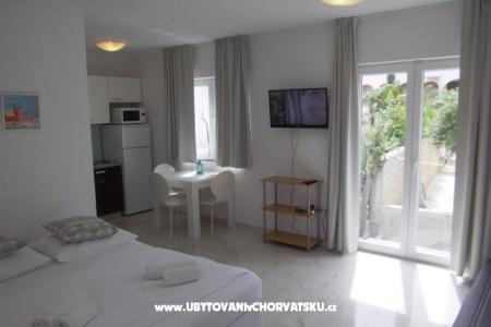 Apartments 2a photo 4