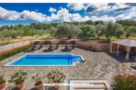  House with pool - Villa Marijana  – Petrcane Croatia