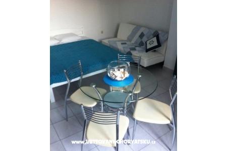 Apartments Meic photo 3