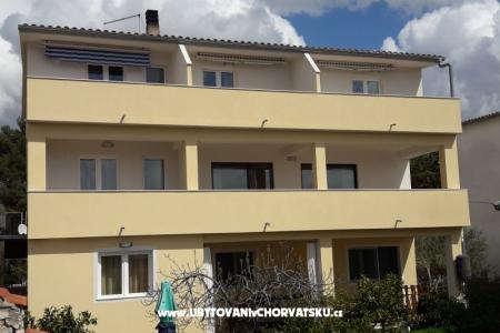 Apartments Erak photo 3