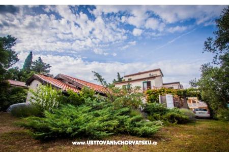 PIROVAC APARTMENTS *** photo 3