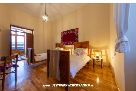 Apartments Paradiso photo 3