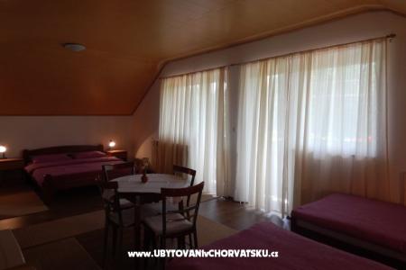 Private accomodation Abrlić photo 3