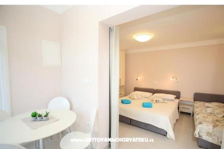 Apartments Lara photo 4