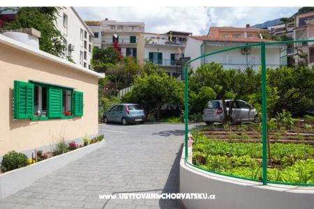 Apartments Lucijetić photo 2