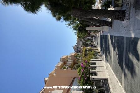 Apartments Villa Spomenka photo 3