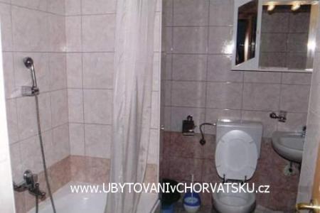 Apartments Tomi photo 2