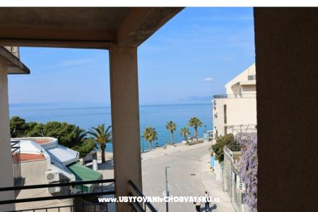 Beachfront Apartment Marin Podgora Croatia