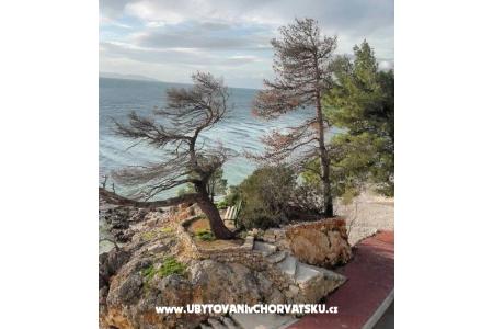 Luka Kokić Apartments photo 4