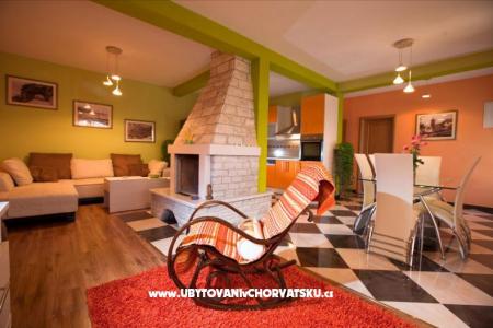 Villa Marija Apartments photo 4