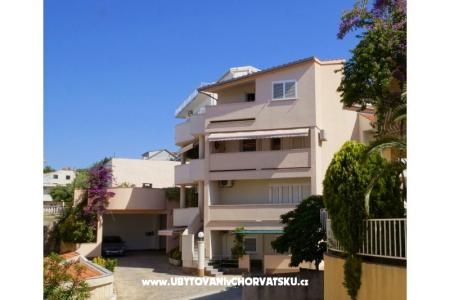 Apartments Nena photo 2