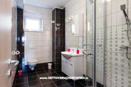 Apartments Knezovic photo 5