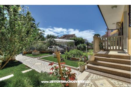 Apartments Suzi photo 5