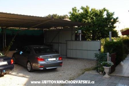 Barbic Apartments photo 5