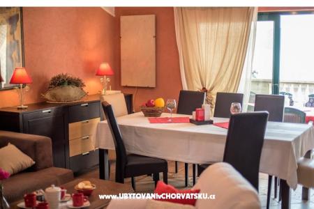 Apartments Gaćina photo 4