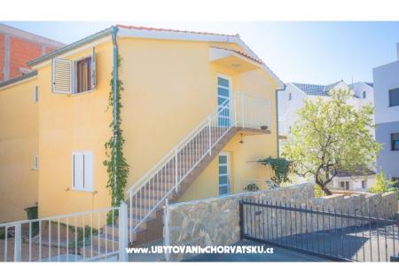Apartments Nada Primosten Croatia