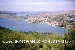 Apartments Ana photo 2